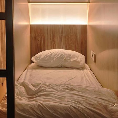 Westay Hostel Dubai Dış mekan fotoğraf