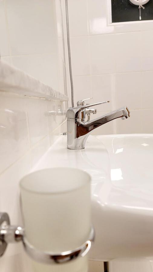 Westay Hostel Dubai Dış mekan fotoğraf